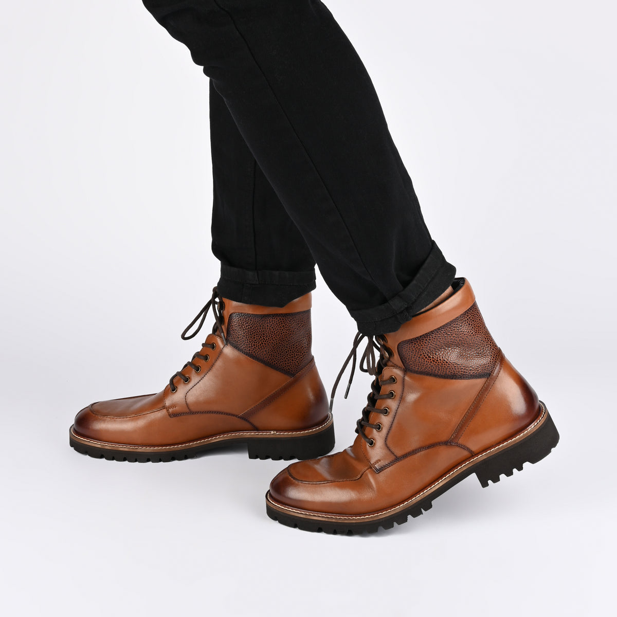 base brogue boots