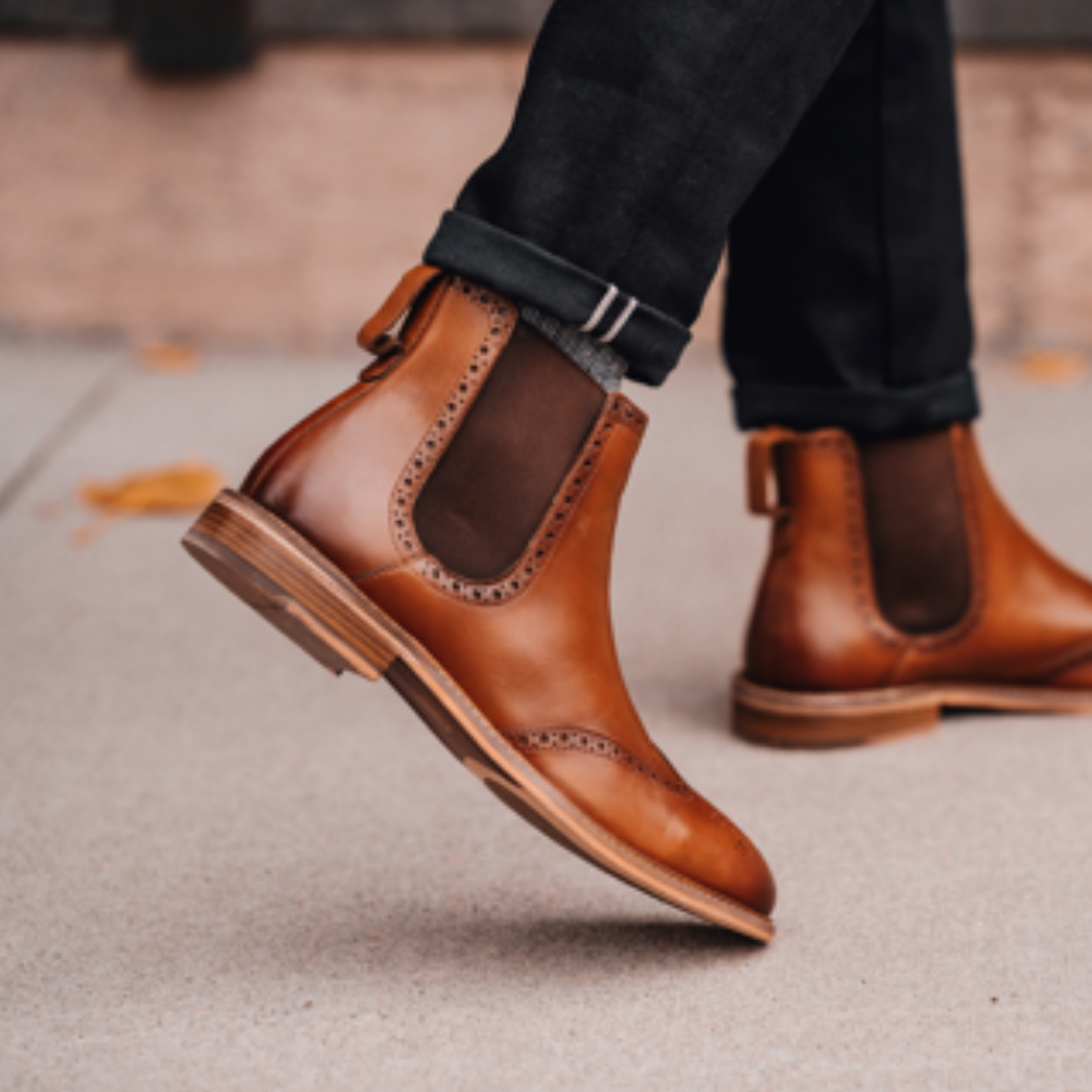 Mens wingtip chelsea boots best sale